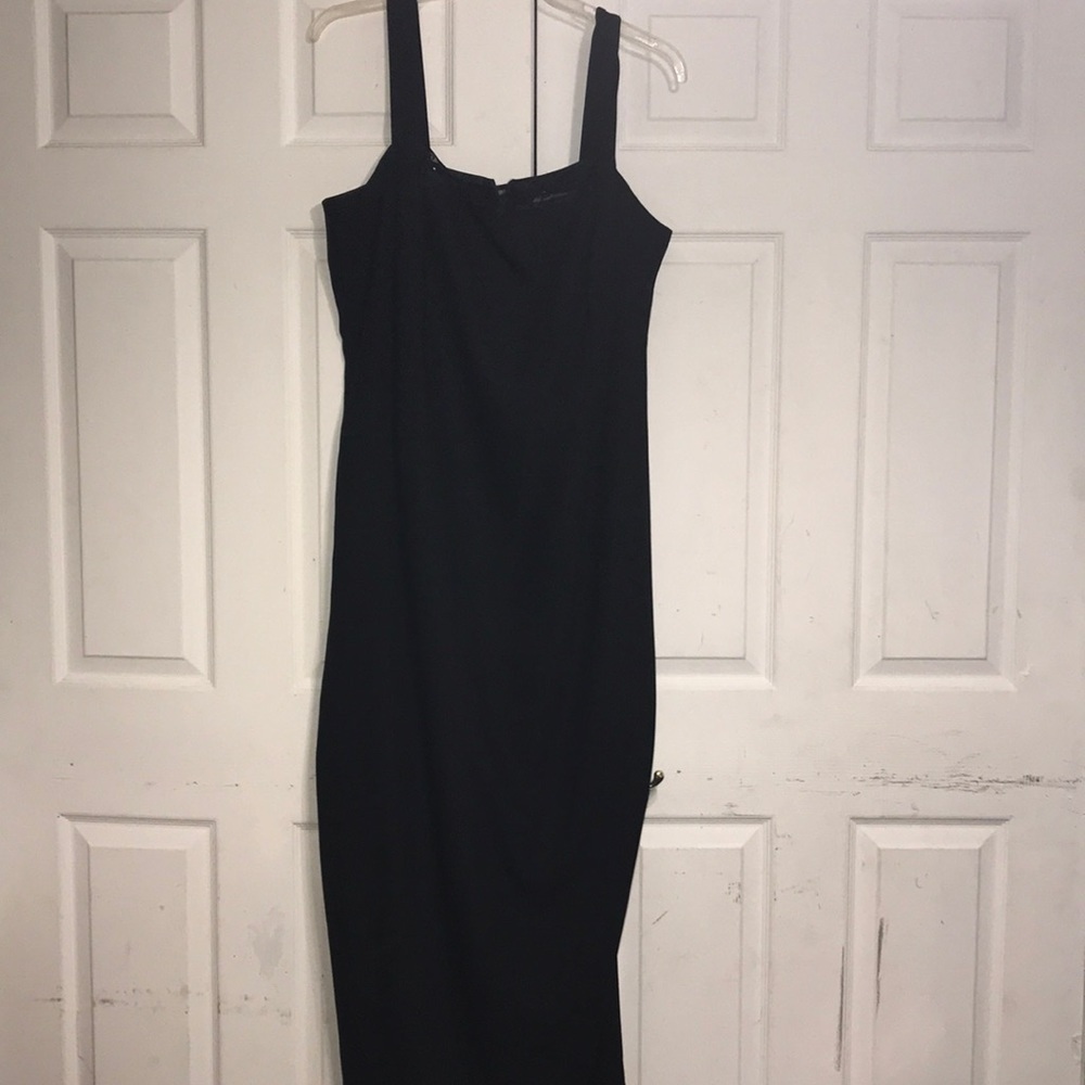 Women’s After 5 Gown